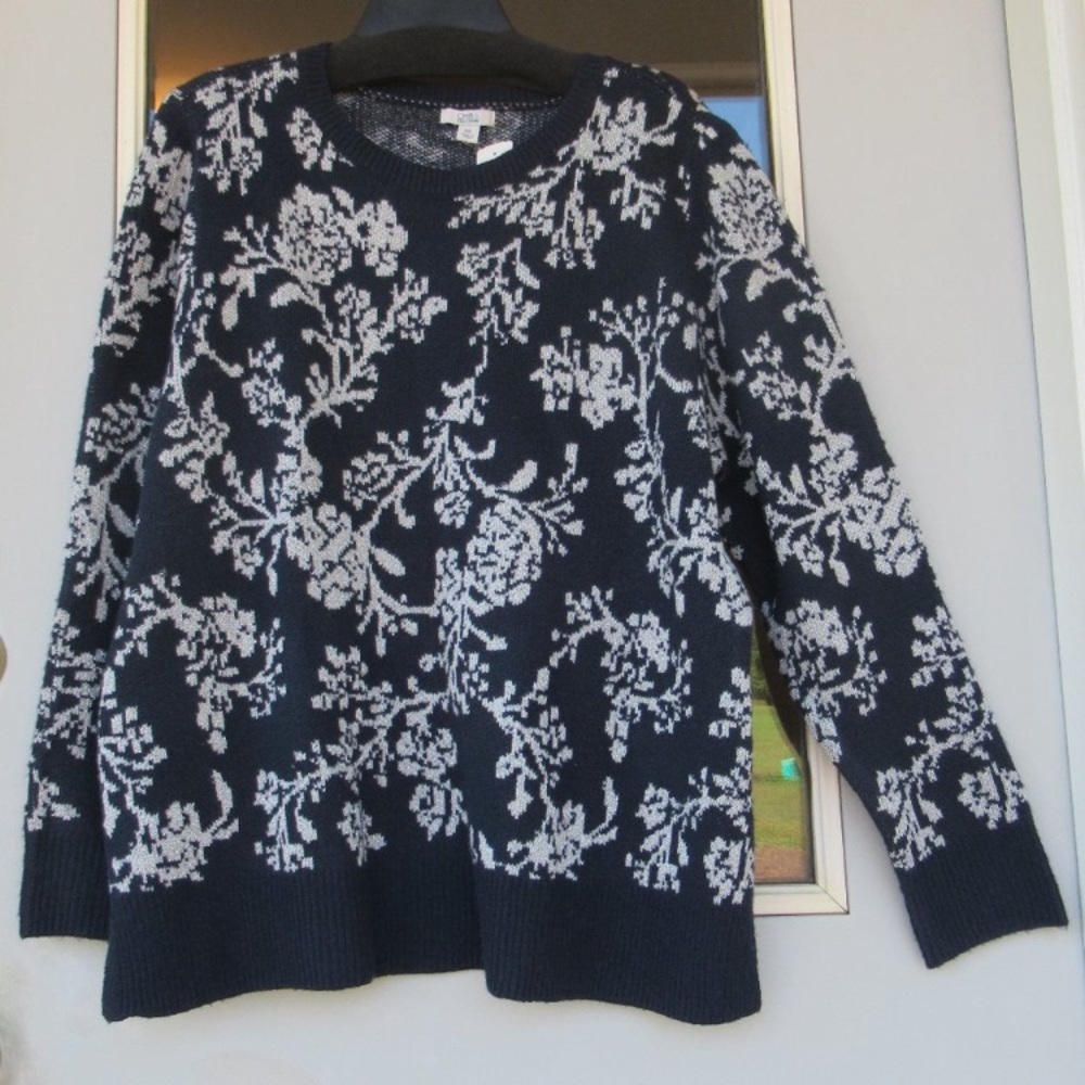 Relist 2/23❌ Croft & barrow crew neck sweater floral like print & metallic XXL - Picture 9 of 17
